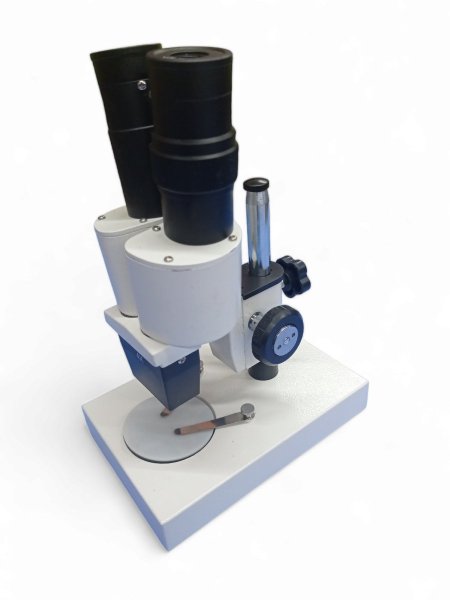 مجهر تشريحي عدسة عينيتين بدون مصدر ضوء