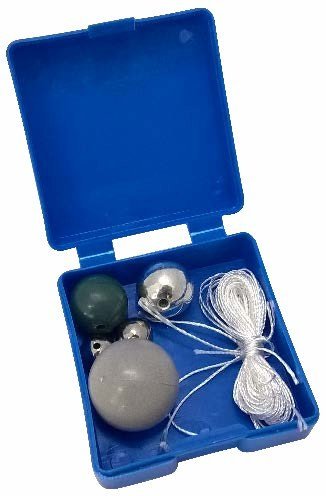 طقم كرات معدنية مع خيطان